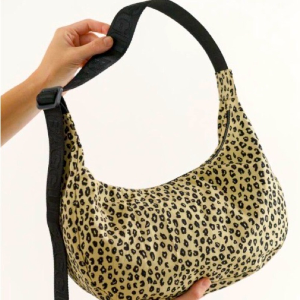 BAGGU Crescent Bag MEDIUM